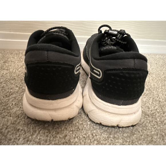 Women's  Brooks Trace 2 in Black & White Running Walking Athletic Sneaker, sz 10 - Picture 5 of 11
